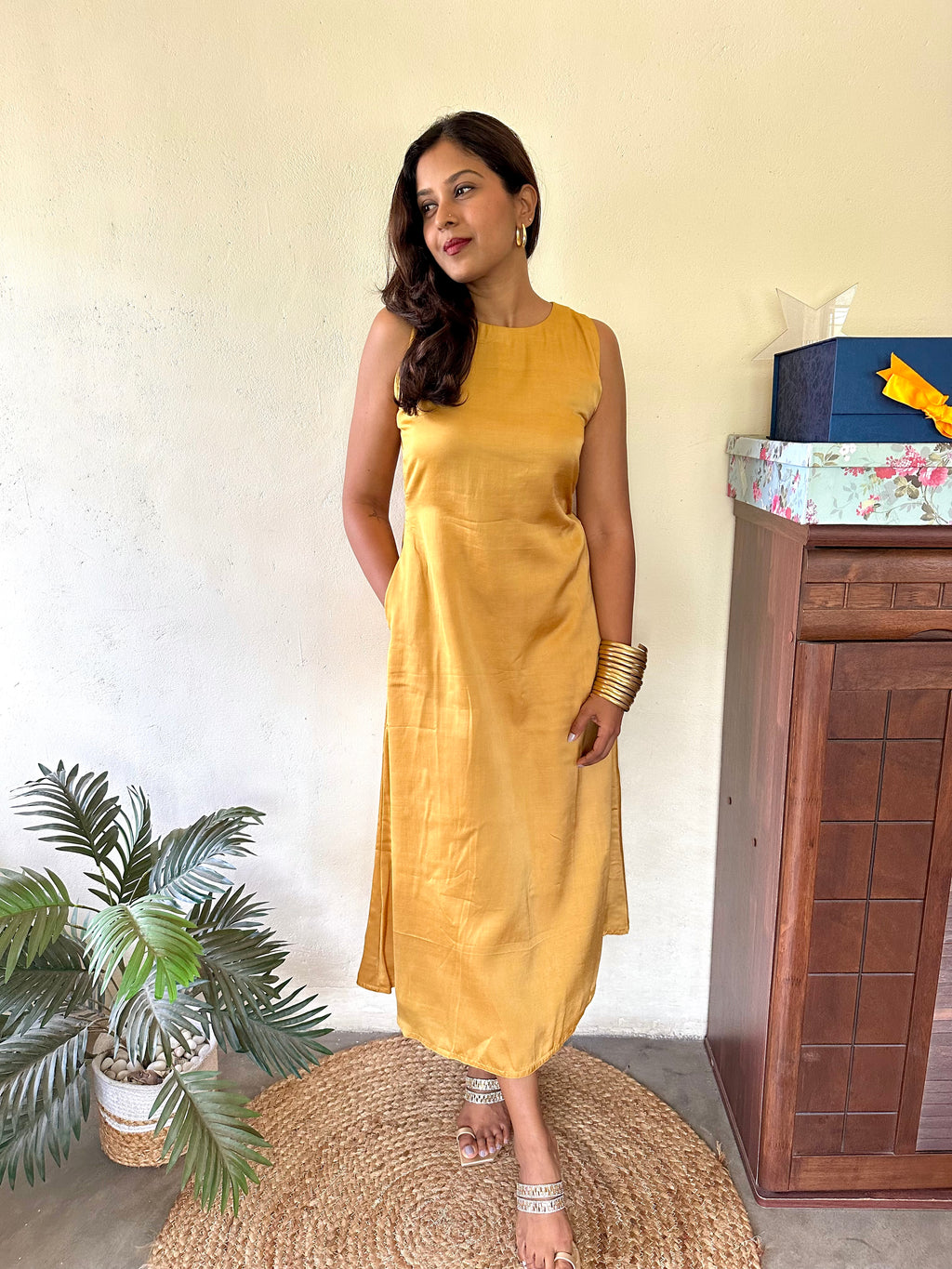 Golden hue